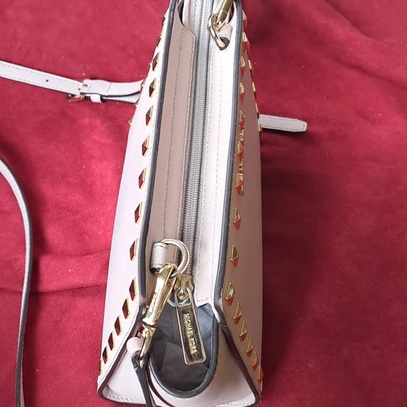 Michael Kors Selma Pink Gold Studded Crossbody Bag, Excellent Condition - Picture 4 of 8